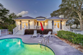 Destin Beach House - Southern Comfort by Panhandle Getaways